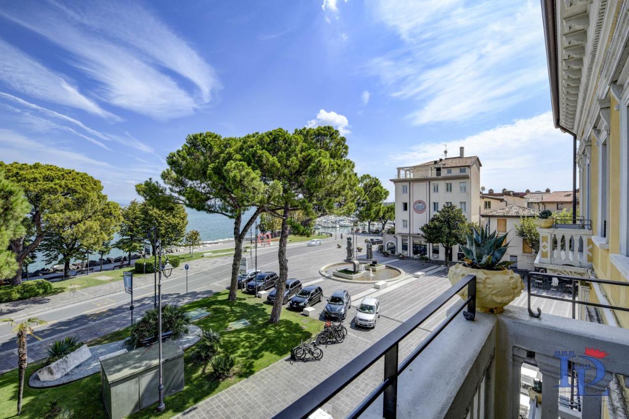 Desenzanoloft Official Partner Marriott Homes & Villas - Palazzo Visconti Luxury Suite Desenzano del Garda Exterior photo